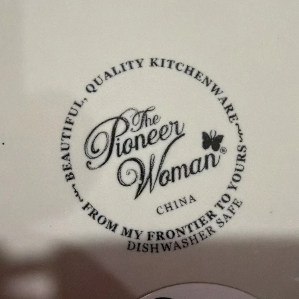 Red White Pioneer Woman 6.5